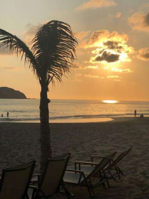 Bay View Grand Marina Ixtapa Condo En Pie De Playa Eksteriør bilde