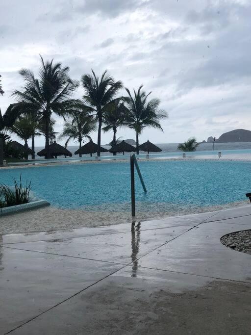 Bay View Grand Marina Ixtapa Condo En Pie De Playa Eksteriør bilde