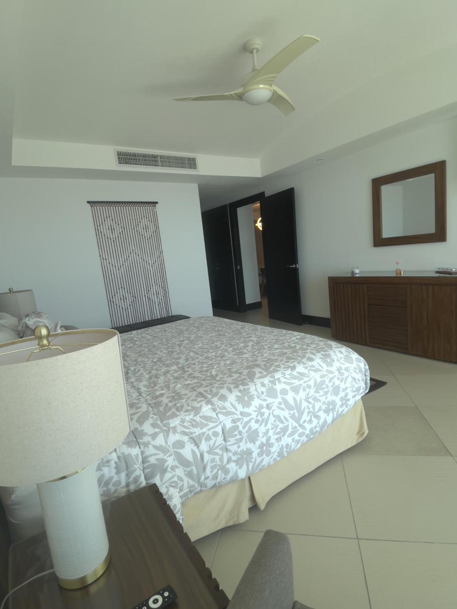Bay View Grand Marina Ixtapa Condo En Pie De Playa Eksteriør bilde