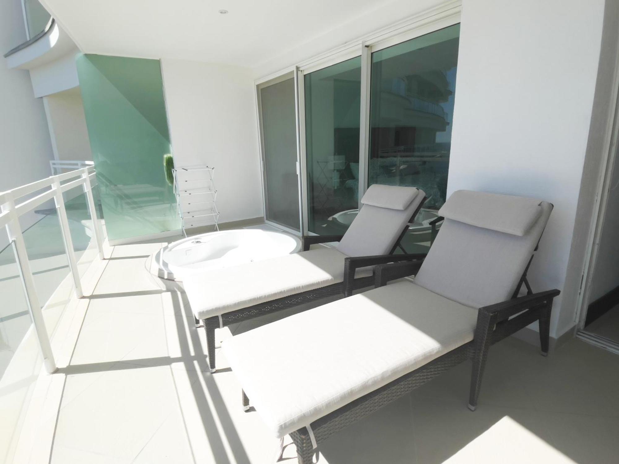 Bay View Grand Marina Ixtapa Condo En Pie De Playa Eksteriør bilde